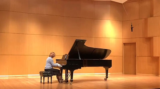 Liliia Oliinyk plays Rachmaninoff | Etude-Tableaux op.39 no.5
